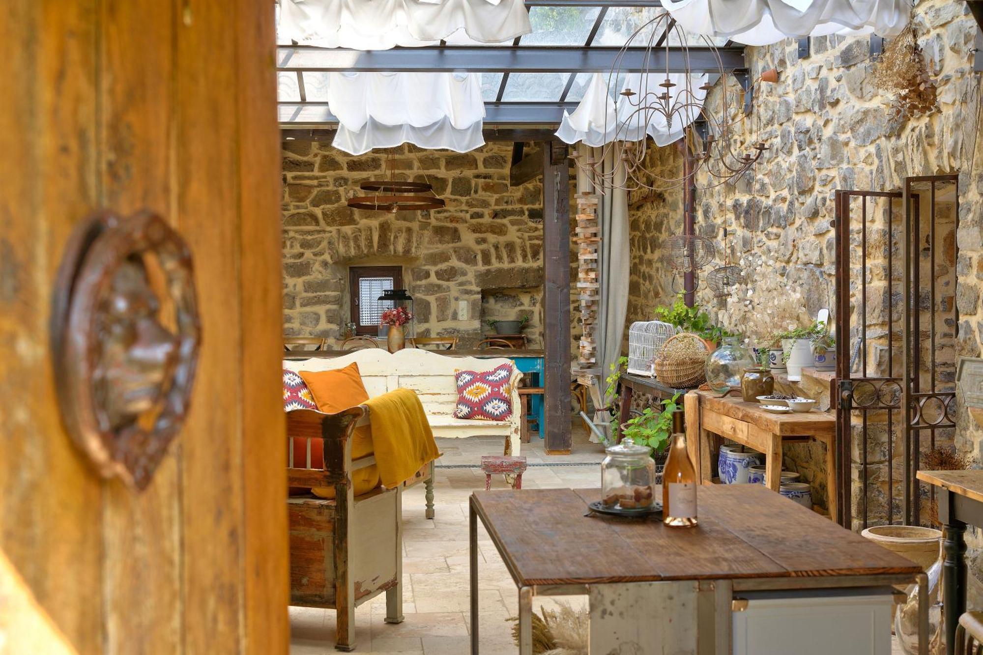La Gourmandine Hotel Courry Kültér fotó